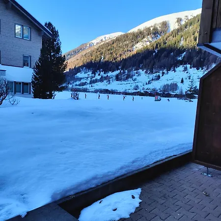 An Der Langlaufloipe - Arnica *